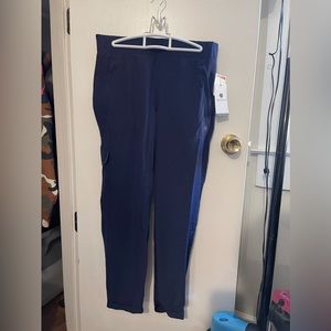 Activewear/Hiking Pants